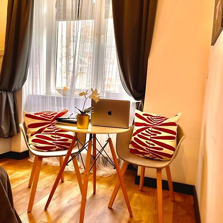 Amazing 1 Room Condo Warszawa Center, Sauna ภายนอก รูปภาพ